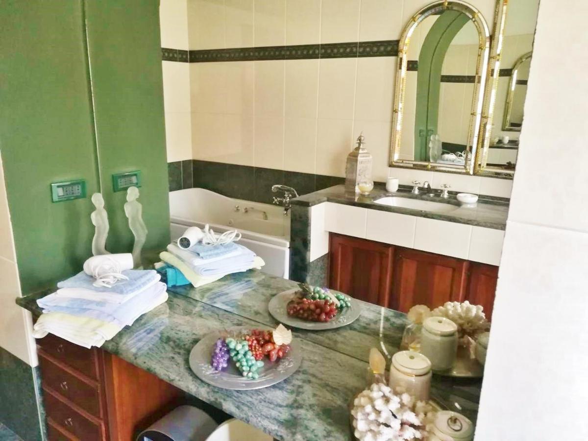 Apartament Yellow House Turyn Zewnętrze zdjęcie