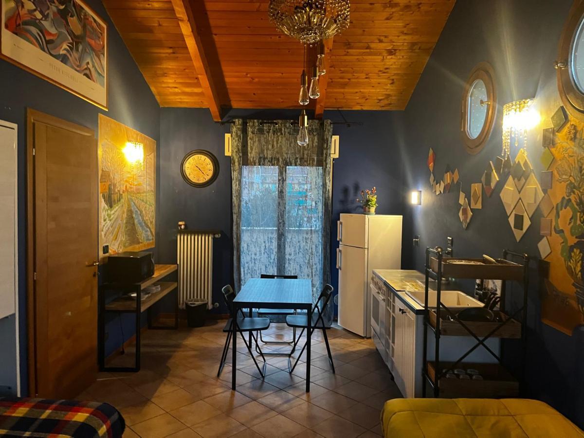 Apartament Yellow House Turyn Zewnętrze zdjęcie